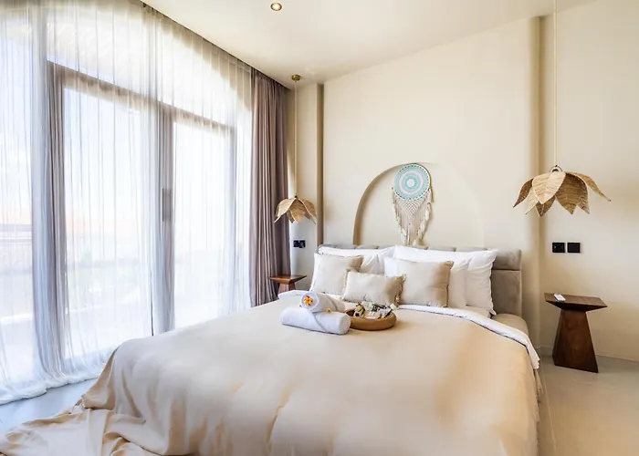 Amani 4 New, Luxury, Mediterranean, Private Pool, Villa *