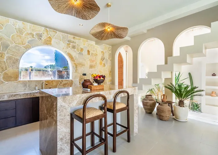Amani 4 New, Luxury, Mediterranean, Private Pool, * Canggu (Bali)